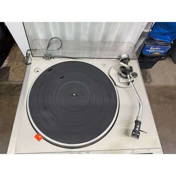 Technics SL-D303 Direct Drive Turntable Fully Function - Picture 3 of 6